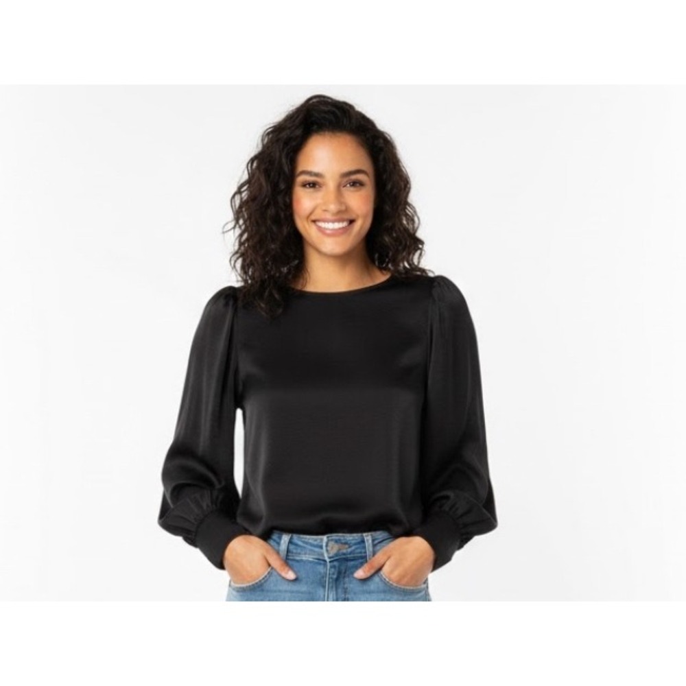 GB Black Satin Puff Sleeve Crop Top Women's Medium Button Back Keyhole‎